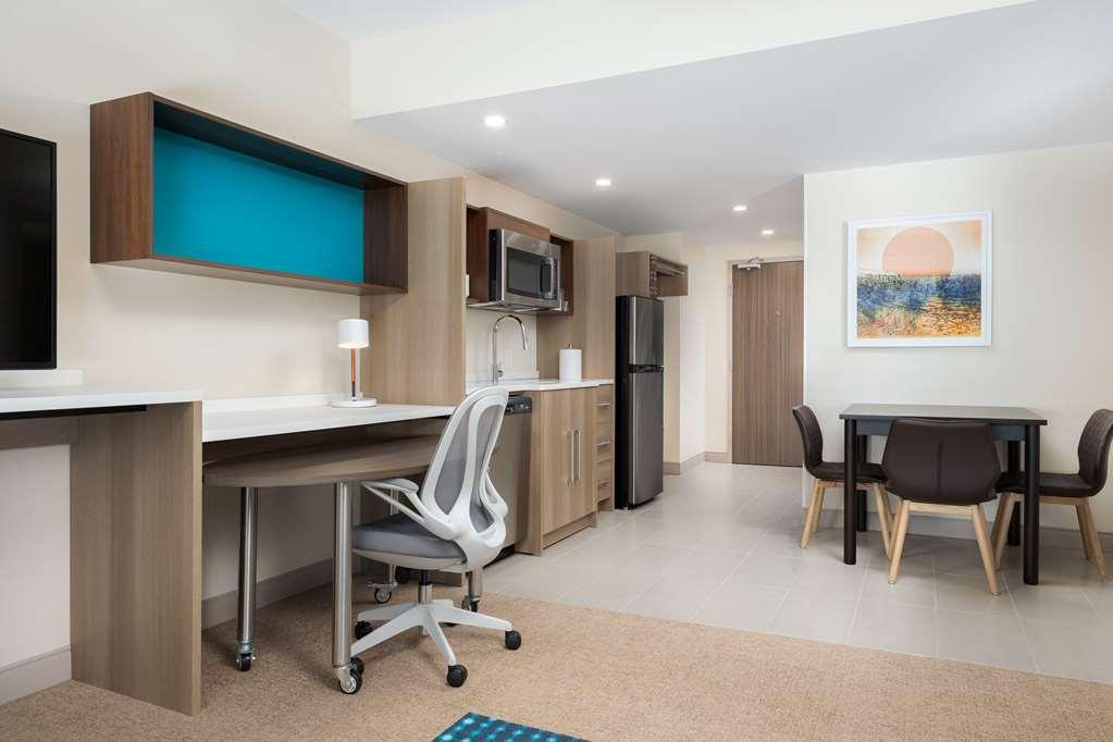Home2 Suites By Hilton Boston Франклін Номер фото