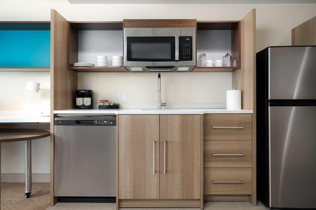 Home2 Suites By Hilton Boston Франклін Номер фото